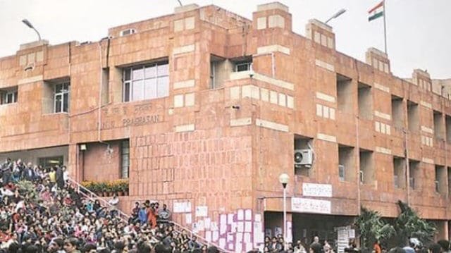 JNU में छात्रों के आगे झुका प्रशासन, जाति गणना समेत 6 मांगों पर जताई सहमति