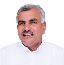 देवां गांव में BJP प्रत्याशी रणधीर पनिहार का जबर्दस्त विरोध, ग्रामीणों ने किया घेराव!