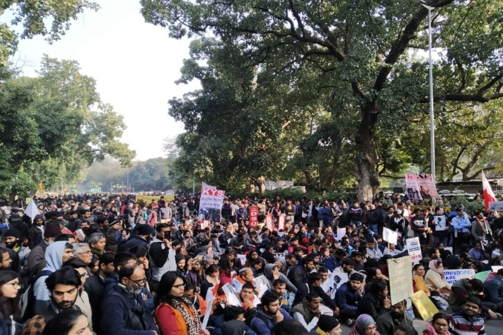 JNU-4