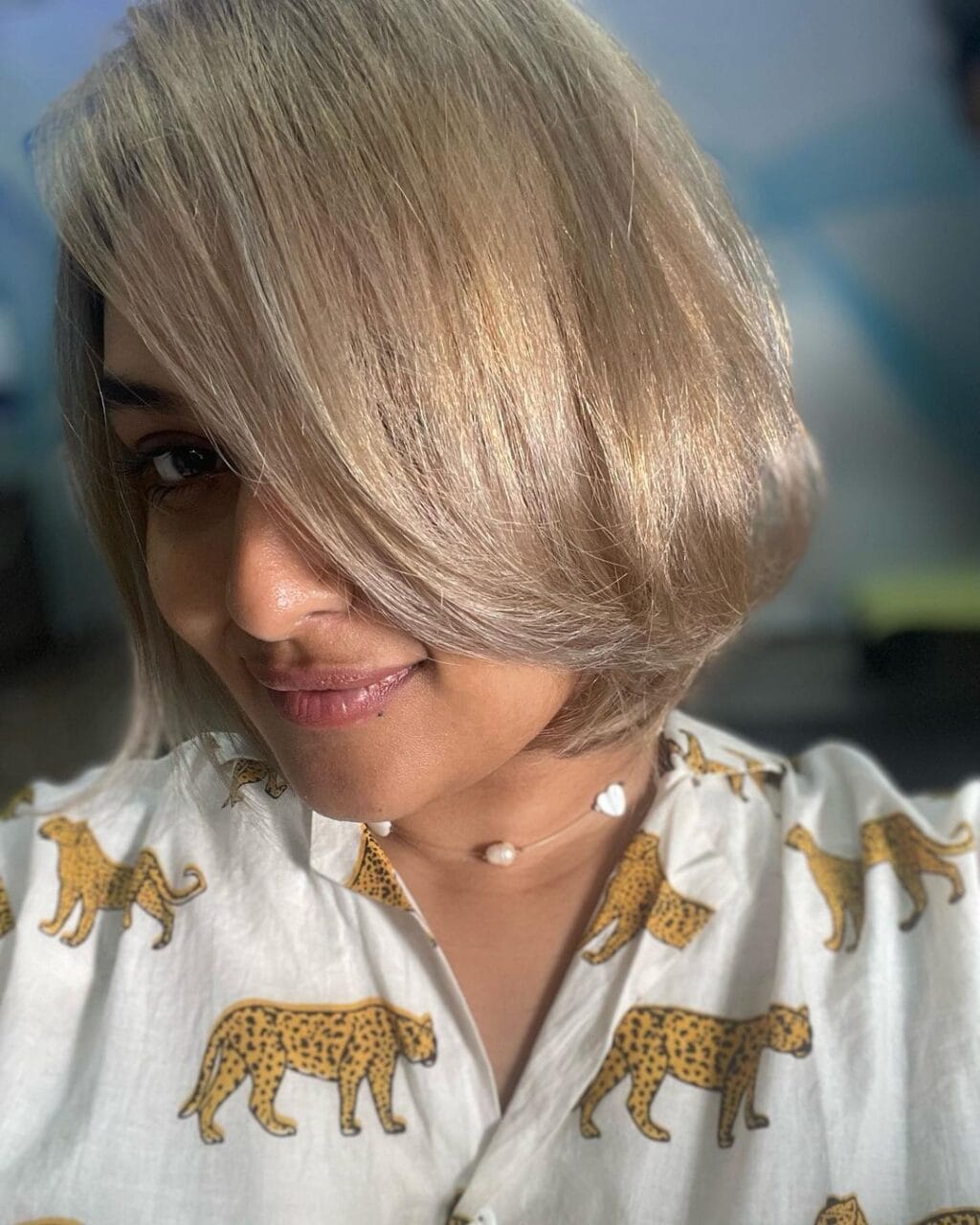 Here, eat it. Couldn’t wait till 40’s to get my whites! Thank you Bonthe and gang for the colour and love! (1)