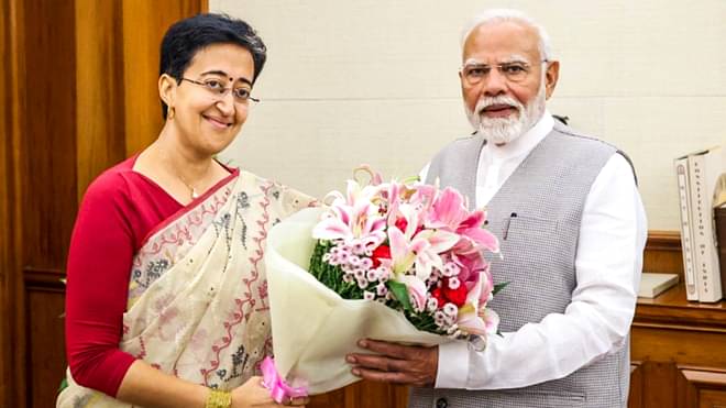 deccanherald_2024-10-14_gtc8sr1x_Prime-Minister-Narendra-Modi-with-Delhi-Chief-Minister-Atishi-during-a-meeting-in-New-Delhi