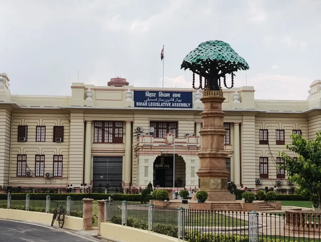 बिहार समाचार: विधानमंडल में जुटेंगे देशभर के पीठासन पदाधिकारी, संवैधानिक मूल्यों पर करेंगे चर्चा