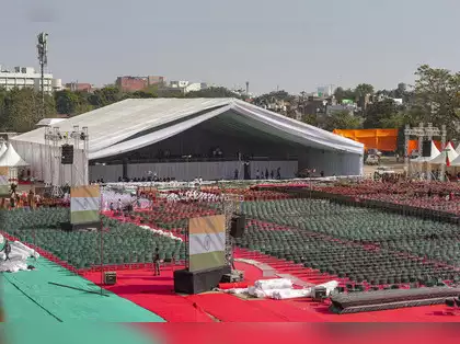 Political Goal: दिल्ली से देशभर में ताकत का संदेश देगी BJP, रामलीला मैदान में PM के कटआउट की धूम