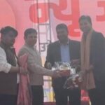 यूथ ऑइकन अवार्ड से सम्मानित हुए युवा कवि व चिकित्सक निनाद